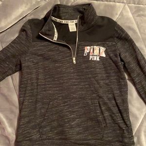 Women’s Quarter Zip